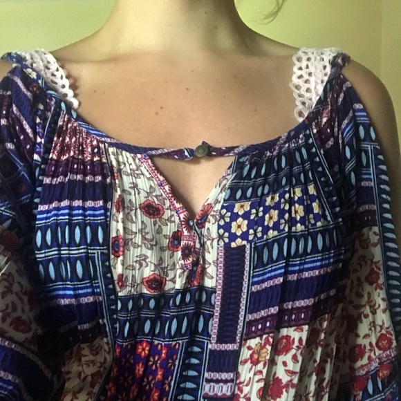 Boho Open Shoulder Dress - Picture 5 of 8